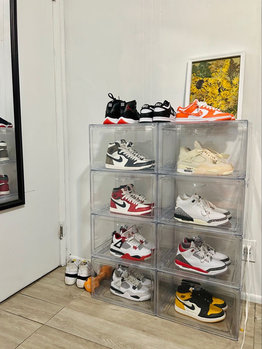 Clear stackable shoe storage box     (6 - unit)