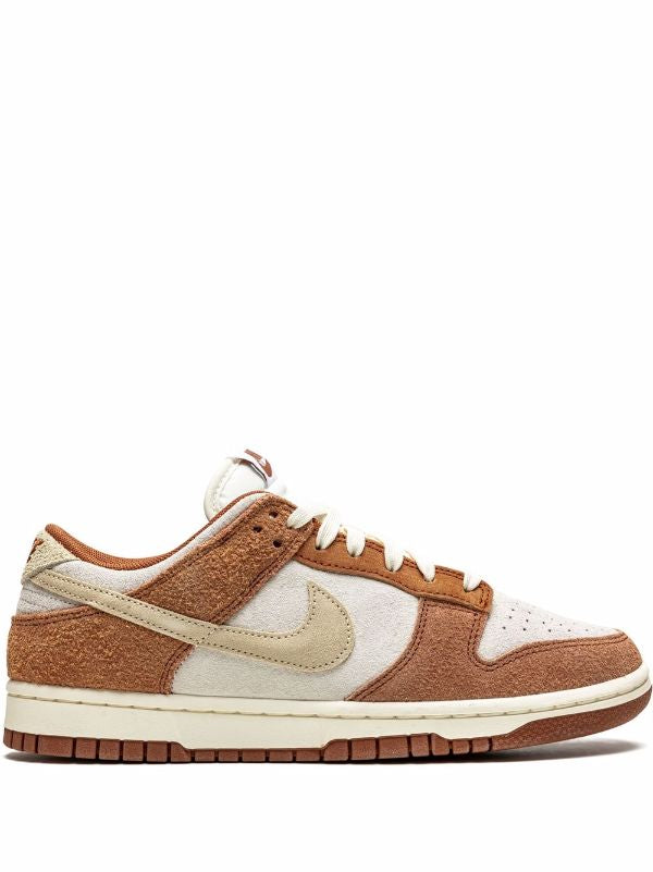 Nike Dunk Low PRM 'Medium Curry' sneakers