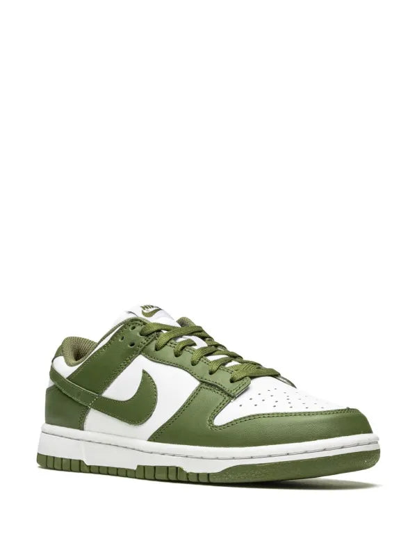 Nike Dunk Low 'Medium Olive' sneakers