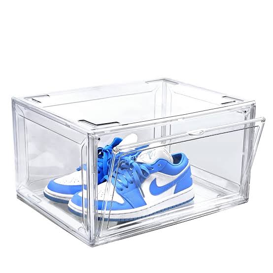 Clear stackable shoe storage box     (1- unit)