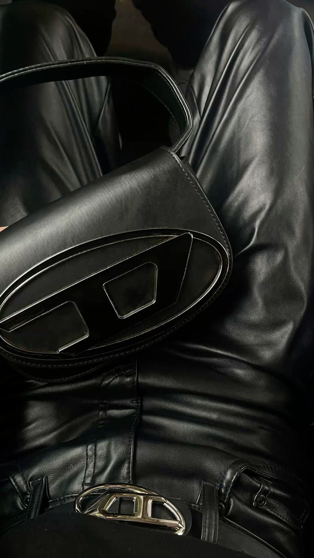 Diesel hand bag - Black