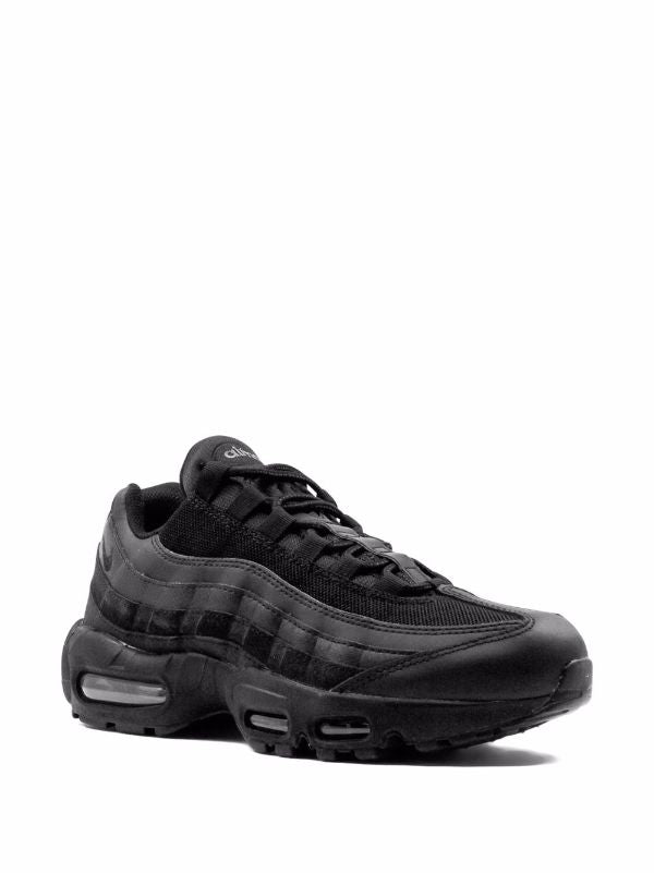 Air Max 95 Essential "Triple Black"